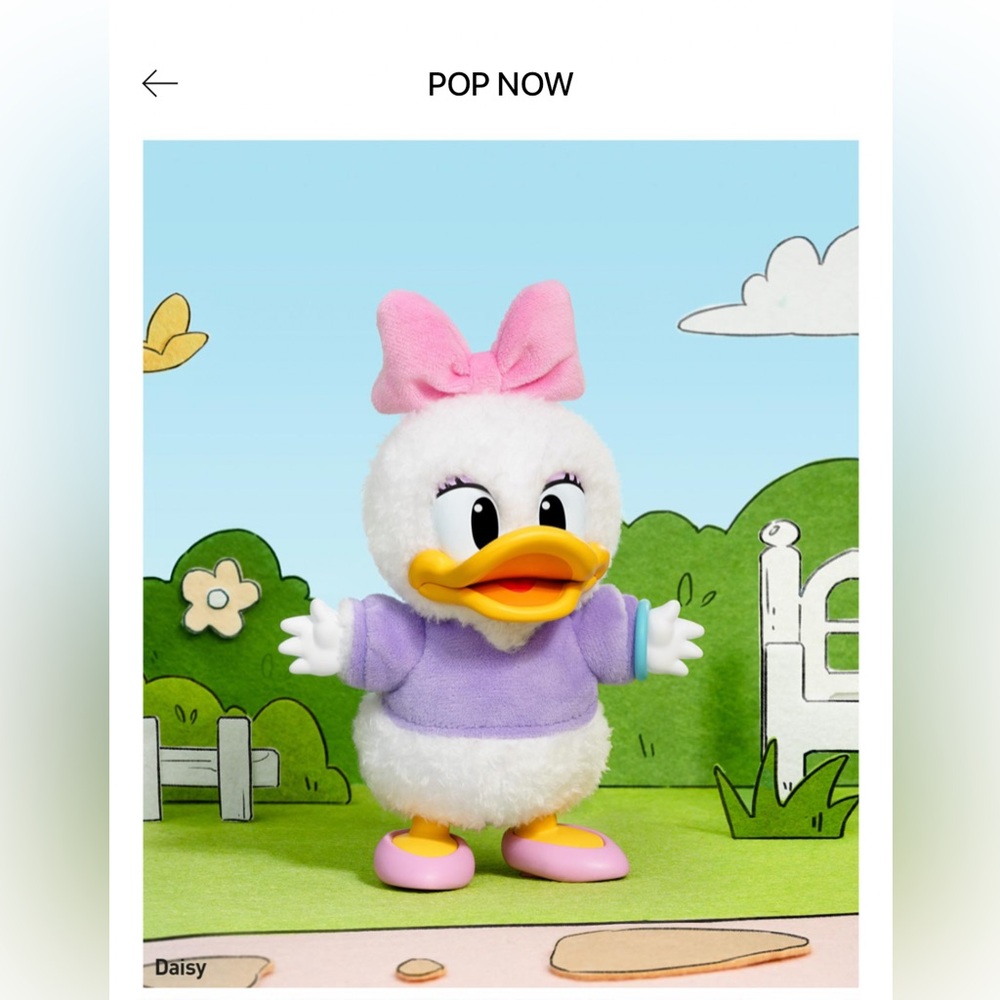 Mickey Family Cute Together Keychain - Daisy
(From POP MART app)